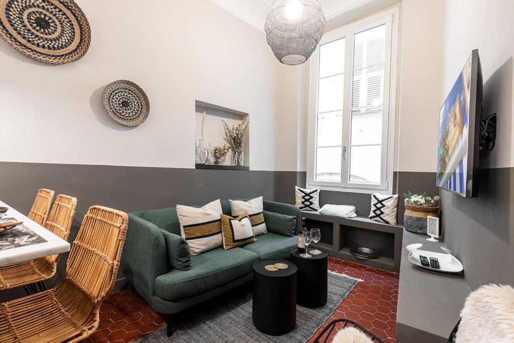 La Croix - Old Town Modern Apartment - 2 Bedrooms ニース エクステリア 写真