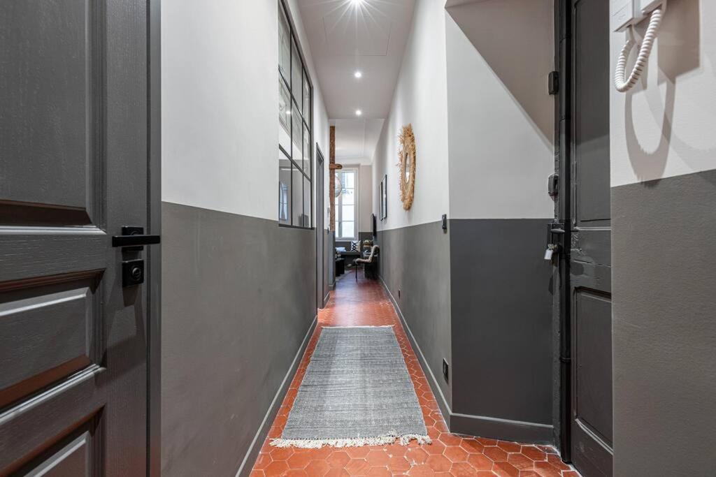 La Croix - Old Town Modern Apartment - 2 Bedrooms ニース エクステリア 写真