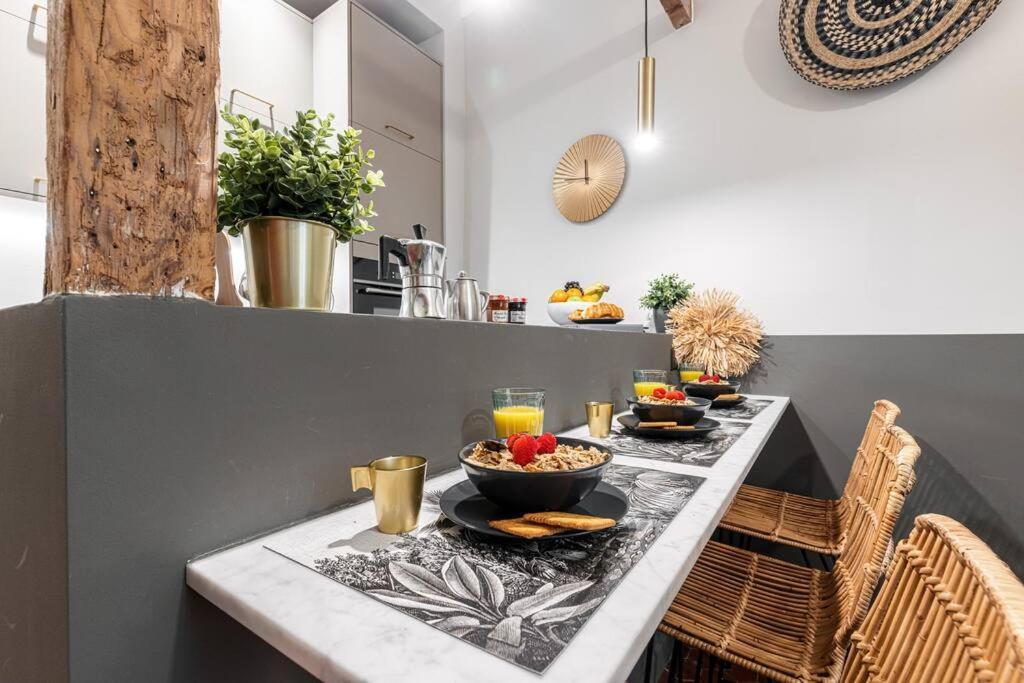La Croix - Old Town Modern Apartment - 2 Bedrooms ニース エクステリア 写真