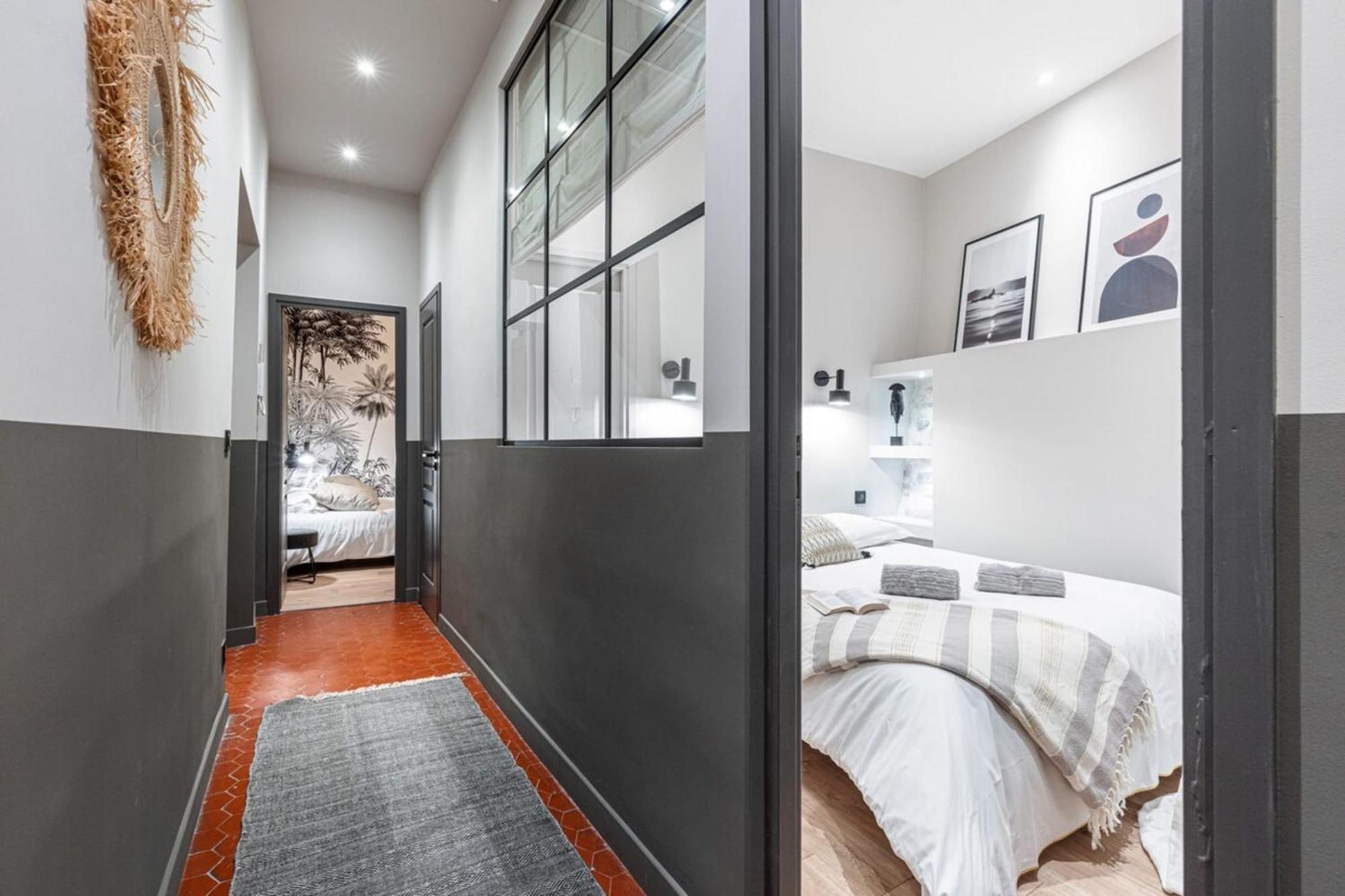 La Croix - Old Town Modern Apartment - 2 Bedrooms ニース エクステリア 写真