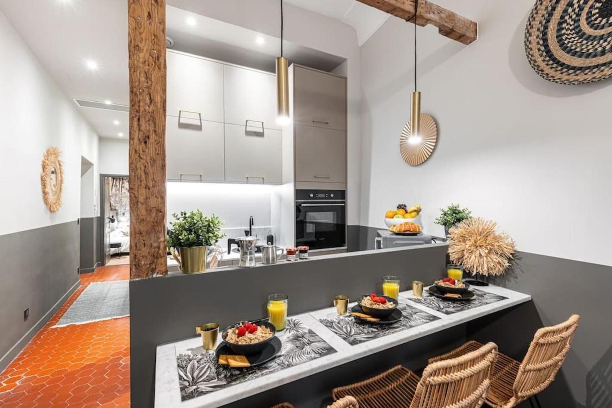 La Croix - Old Town Modern Apartment - 2 Bedrooms ニース エクステリア 写真